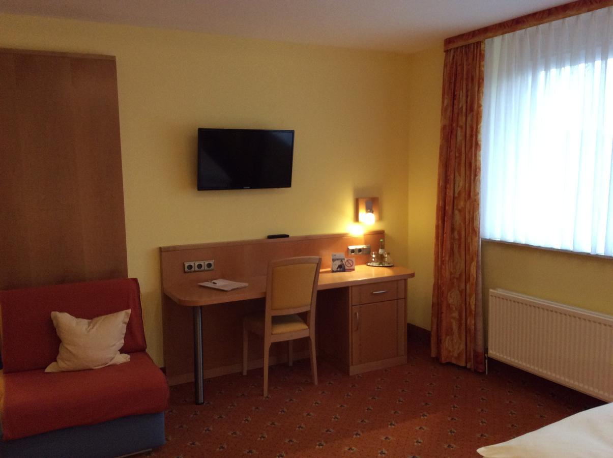 Landhotel Heiner Meyer Wahrenholz Pokoj fotografie