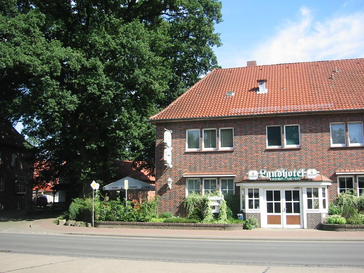 Landhotel Heiner Meyer Wahrenholz Exteriér fotografie
